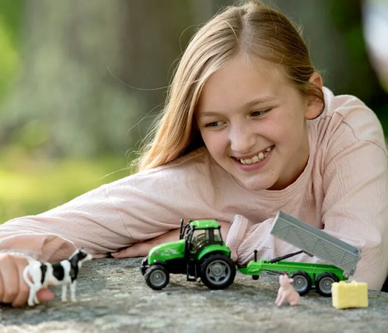 Breyer Toys<Farms Tractor & Tag-A-Long Wagon
