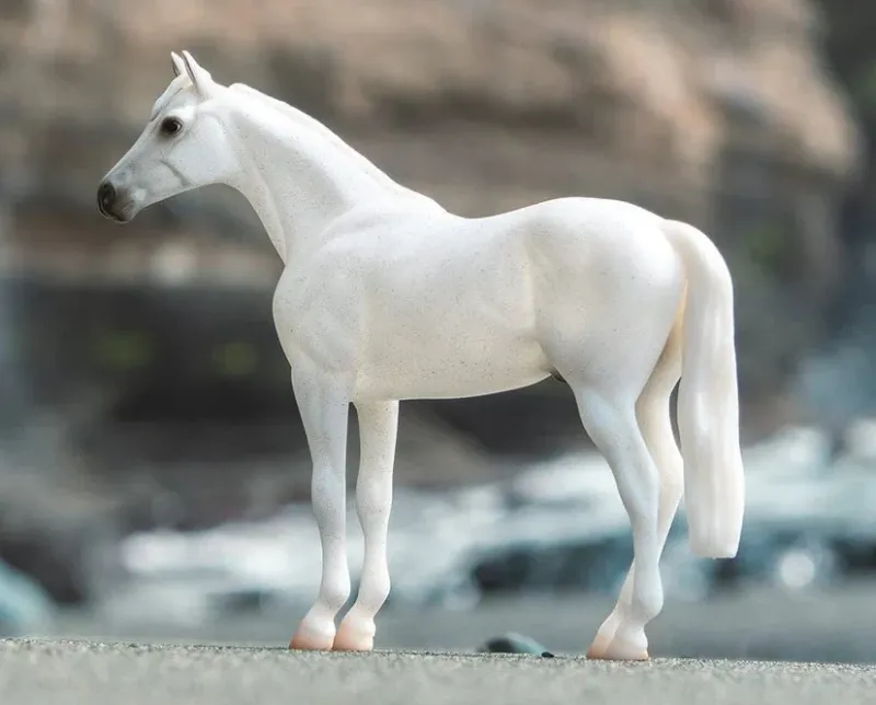 Breyer Toys<Fleabitten Grey Thoroughbred