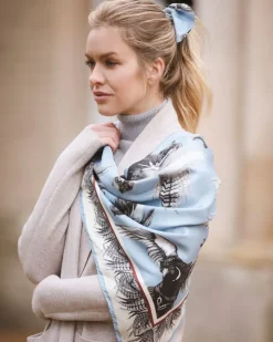 Clare Haggas FIne Art Scarves|Scarves<Clare Haggas Large Turf War Monochrome Blue