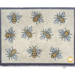 Phoenox Textiles Homeware<Hug Rug Eco Genics Bee 1 65x85cm