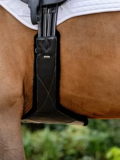 LeMieux Girths<Arika Simuwool Contoured Long Stud Girth