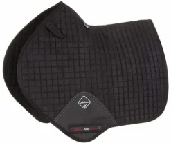 LeMieux Saddlepads & Numnahs<ProSport Suede Close Contact Square