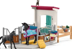 Schleich Toys<Horse Box With Mare and Foal